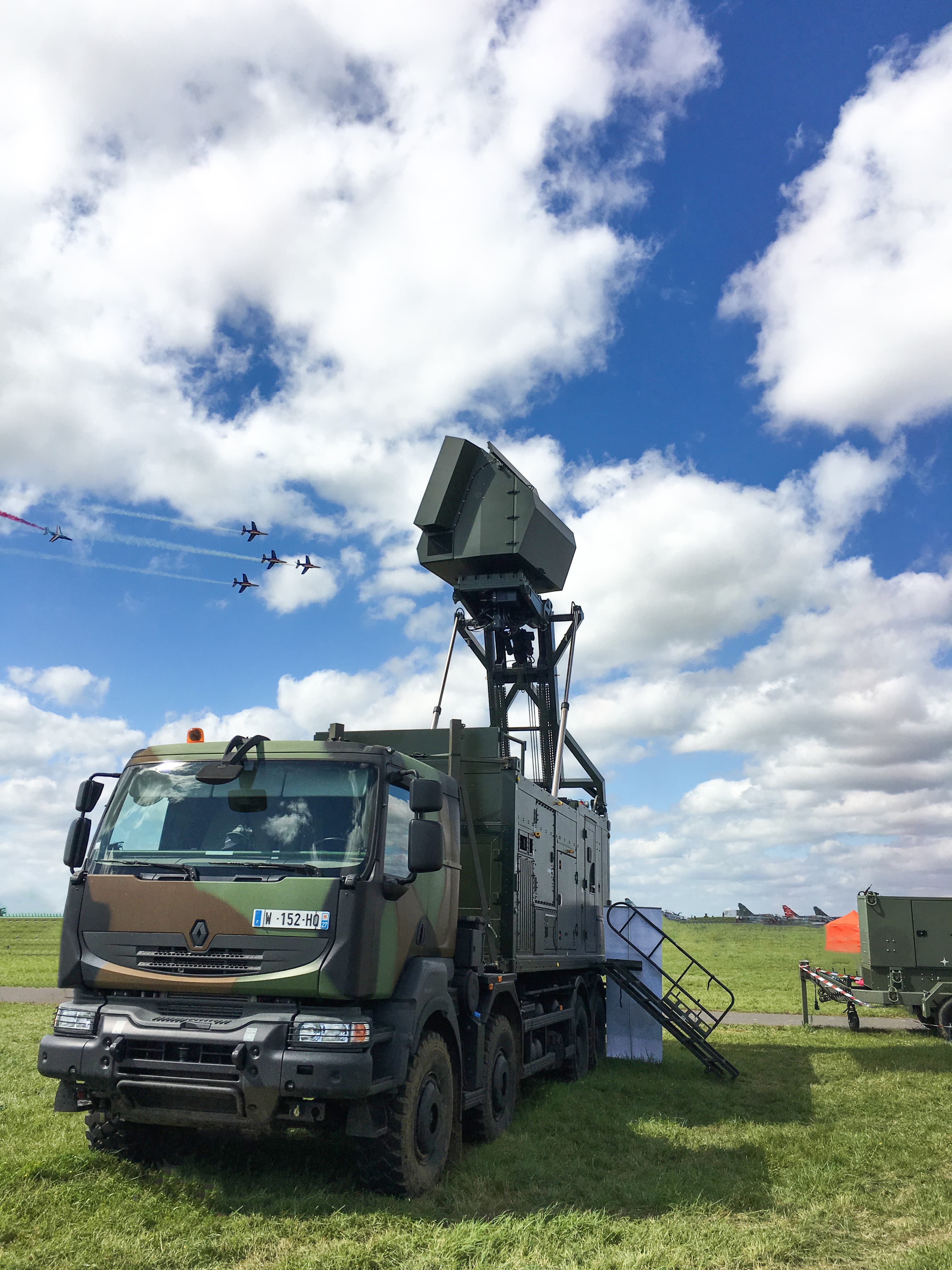 Thales Ground Master 200